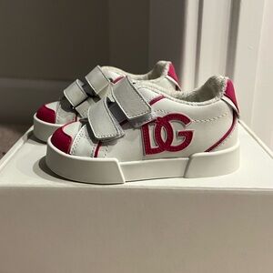 Dolce and Gabbana toddler sneakers size 5.5.